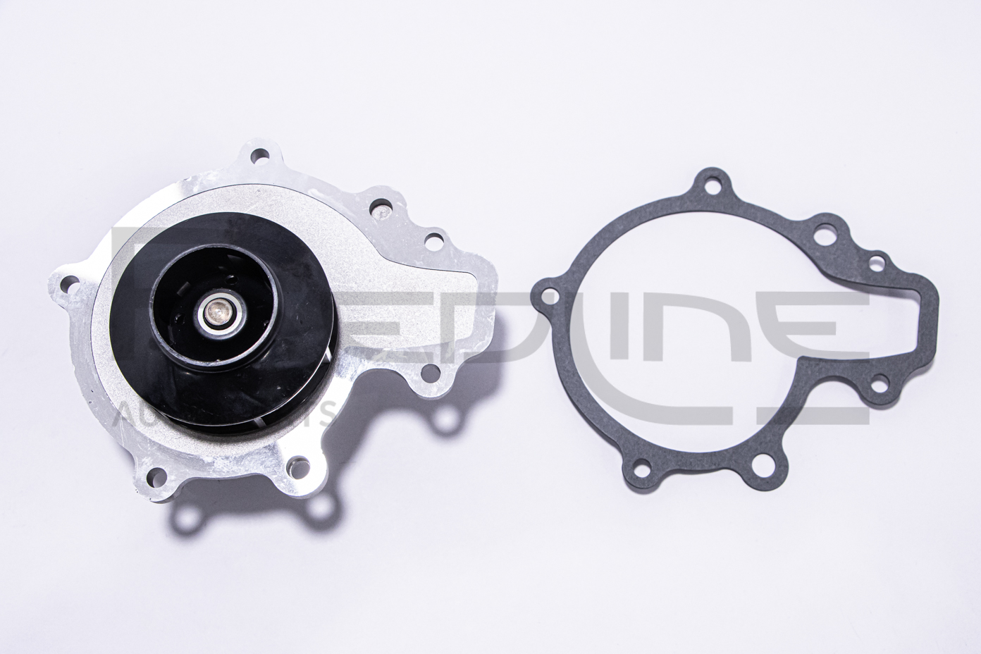 Pumpa rashladne tečnosti Chevrolet Captiva 2.0 VCDI-Epica 2.0 TDI-Nubira 2.0 D-Opel Antara 2.0 CDTI-zamenski rezervni deo
